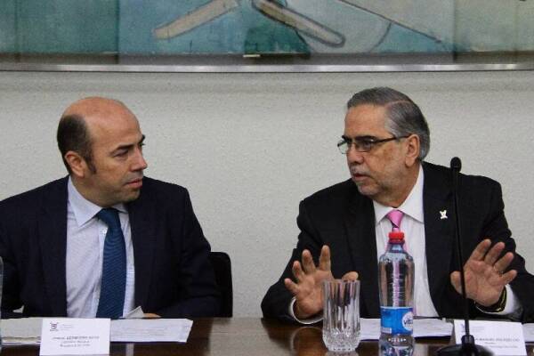 contralor_jorge_bermudez_y_rector_juan_manuel_zolezzi