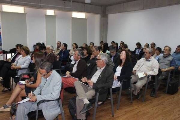 seminario_red_de_vinculacion_con_el_medio_23_de_enero_upla_2_1